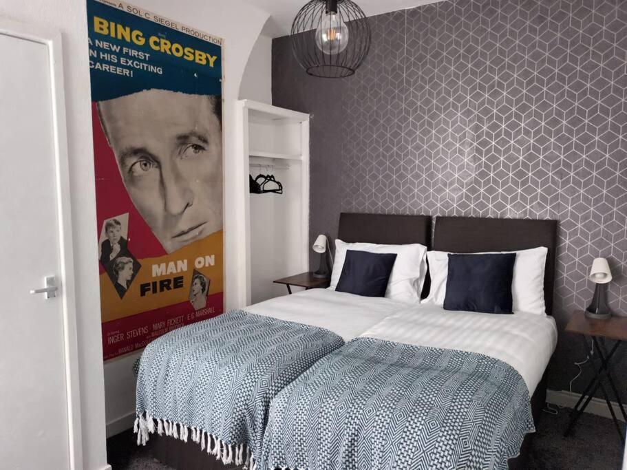 Antonio Str Liverpool 6 Beds Exterior foto